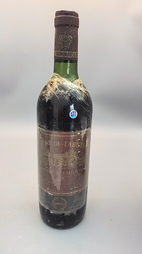 法国波尔多1983年塔布特酒庄干红葡萄酒477
