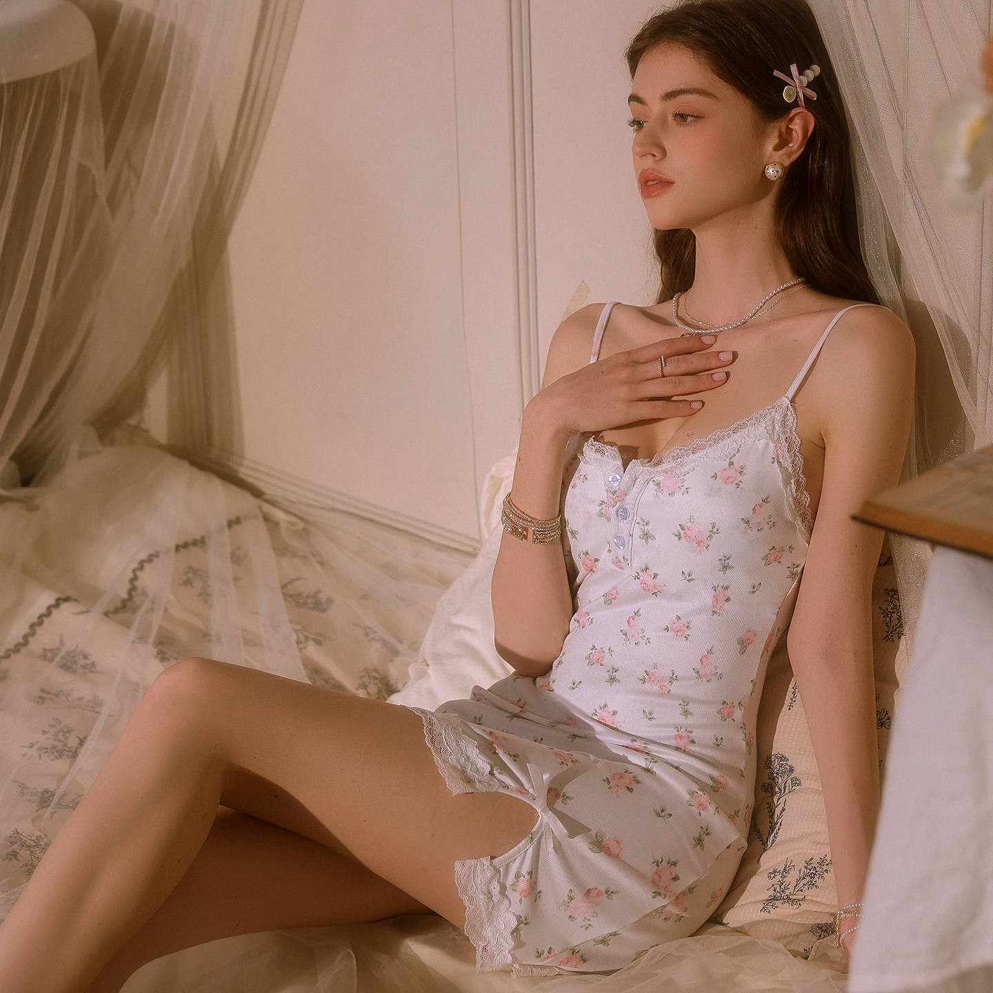 今夕何夕性感睡衣女法式纯欲碎花莫代尔短裙蕾丝花边外穿吊带睡裙