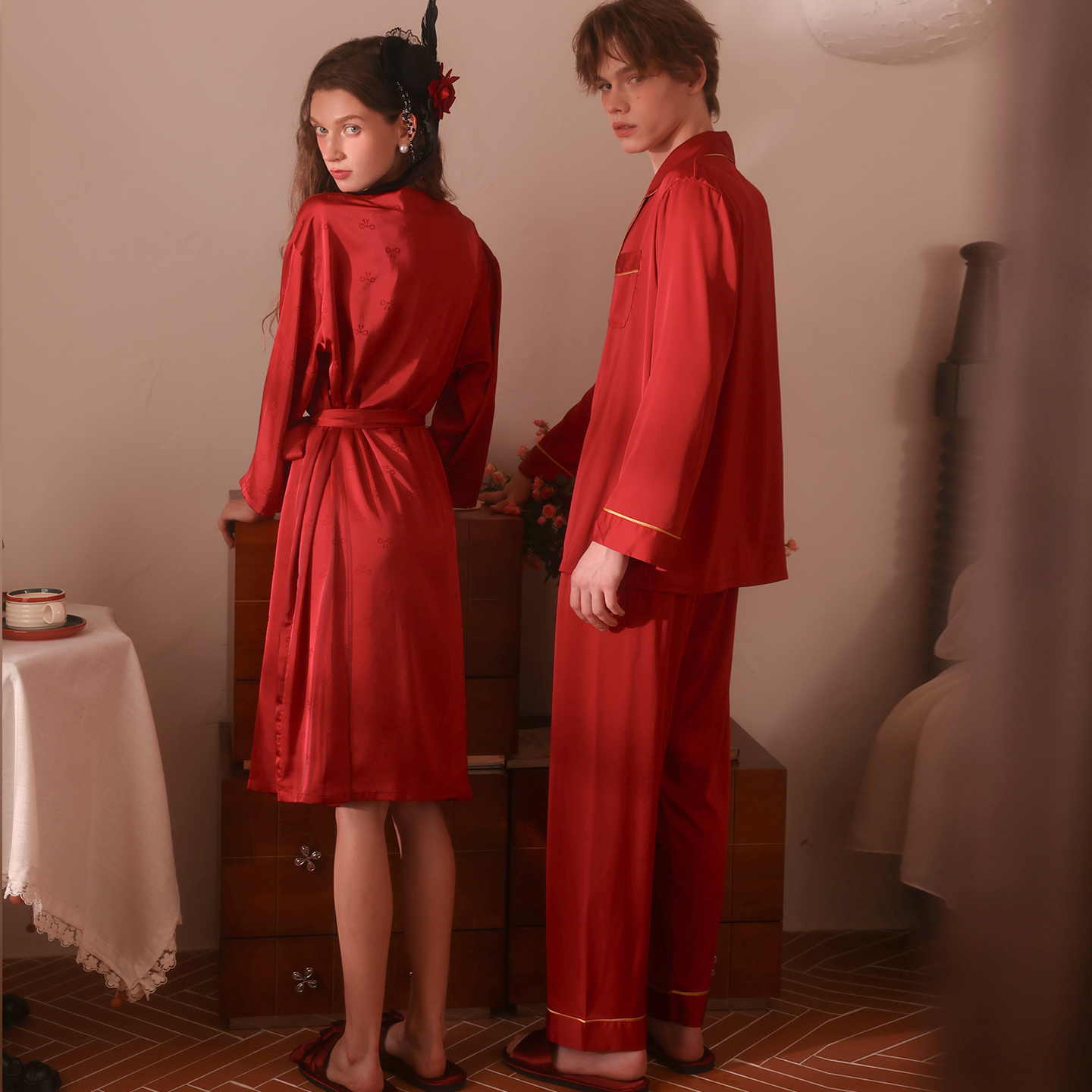 今夕何夕性感睡衣女红色本命年纯欲高级感吊带睡裙秋冬新婚家居服