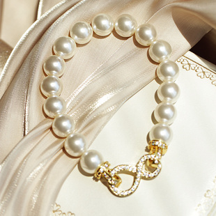 大点位10mm正圆强光施家人造水晶珍珠经典赫本风大气优雅镶锆手链