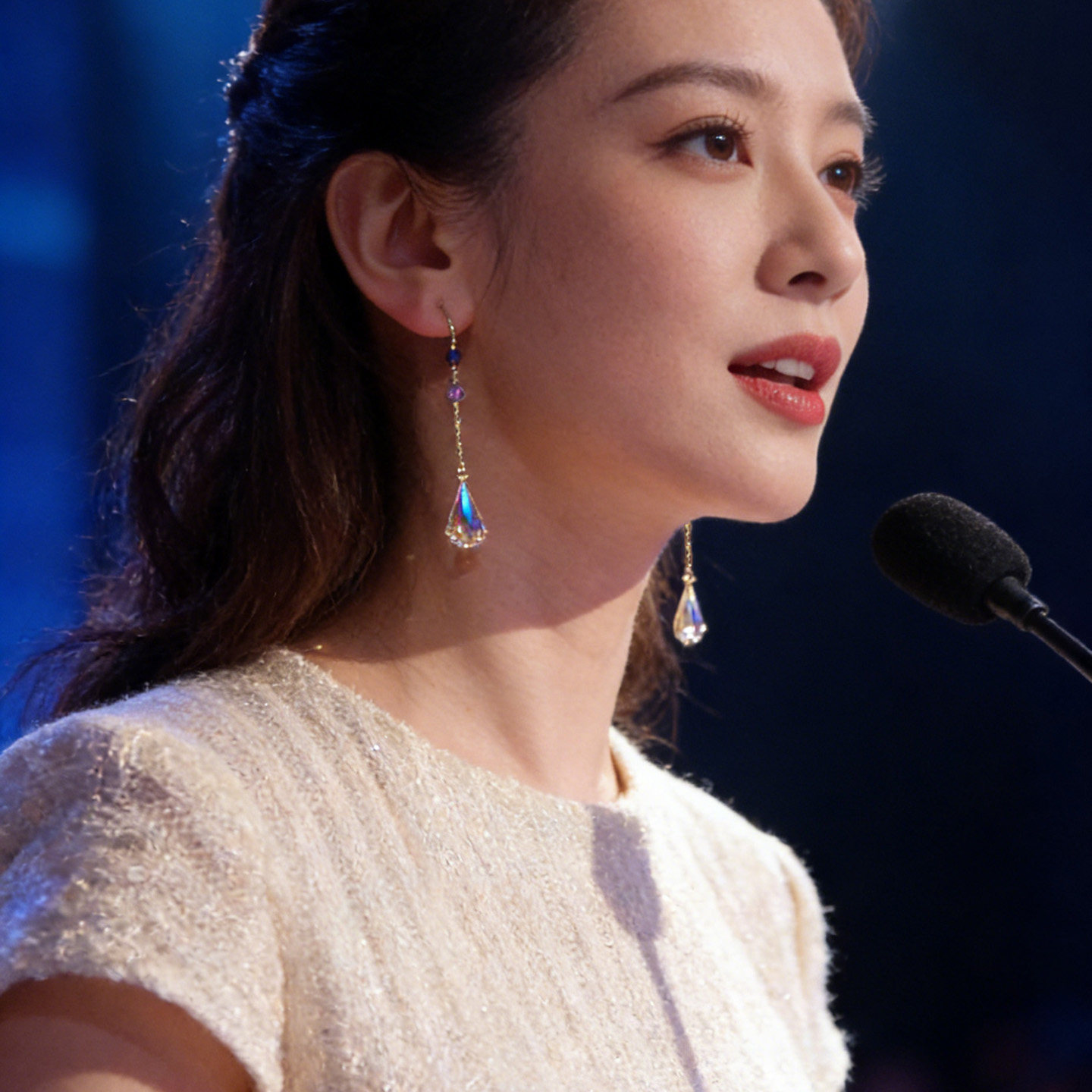 梦幻璀璨 奥地利施家华子钻石水滴紫水晶14K注金耳环长女无痛耳夹