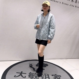 1220针丝缘子汇初冬新品 减龄棒球领可抽绳韩国面料棉服外套加大码