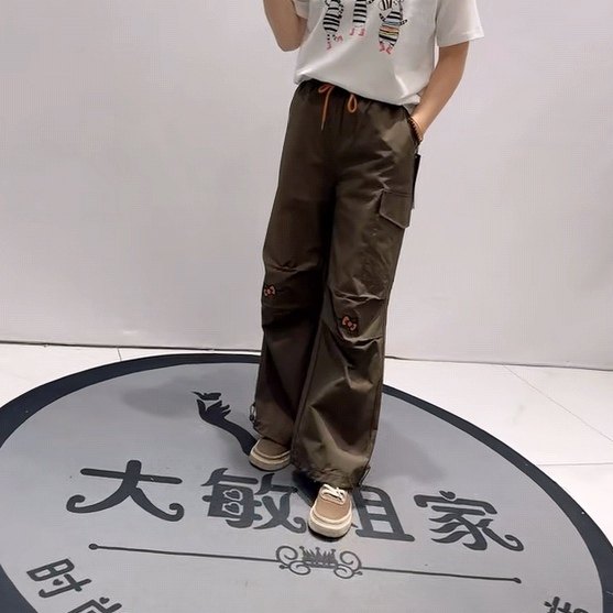 5400针丝缘子汇春款新品刺绣图案底部可抽绳时尚工装裤加大码女裤,女装/女士精品,卫裤,淘宝优惠券,粉丝福利购,淘宝优惠卷