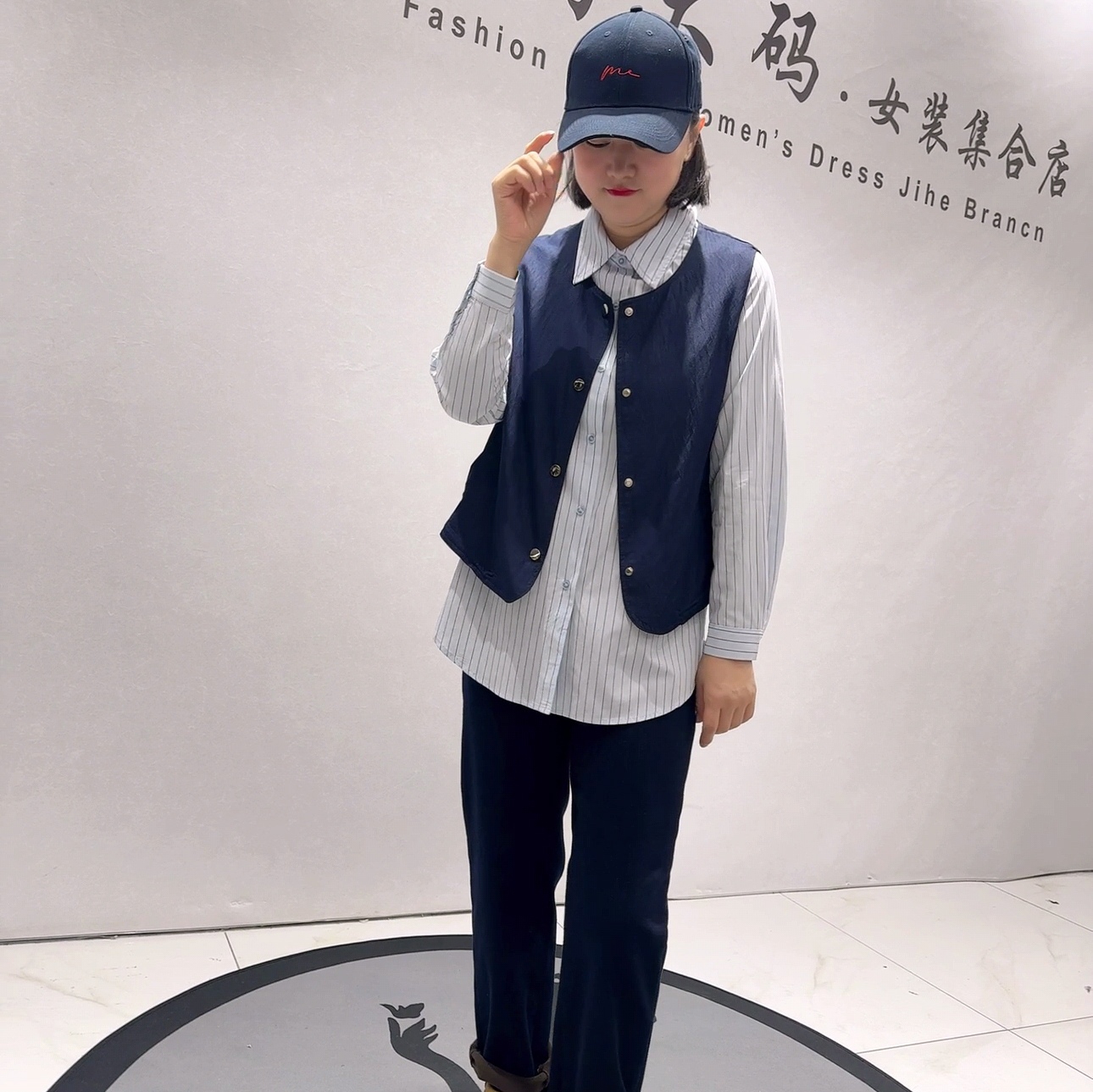 1386女权贵族春款新品韩国面料衬衫搭配马甲真两件套加大码女装