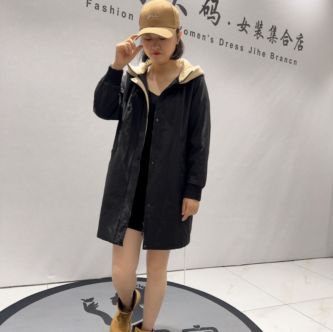 25556天骄一生水初冬新品卫衣料绗棉显瘦棉服外套加大码女装