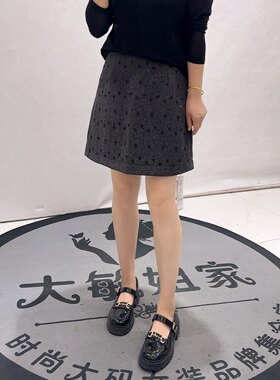 8197女权秋款新品洋气显瘦百搭松紧腰串珠珠片短裙加大码女装
