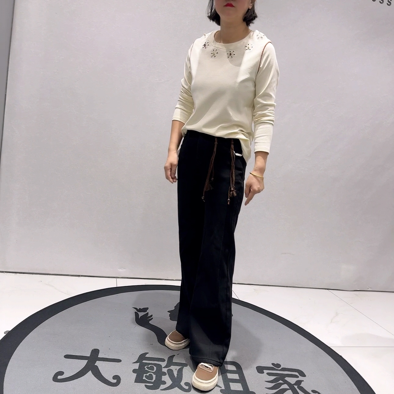 5097吖依咪库冬款新品时尚显瘦百搭窄版拖地裤微喇裤加大码女裤