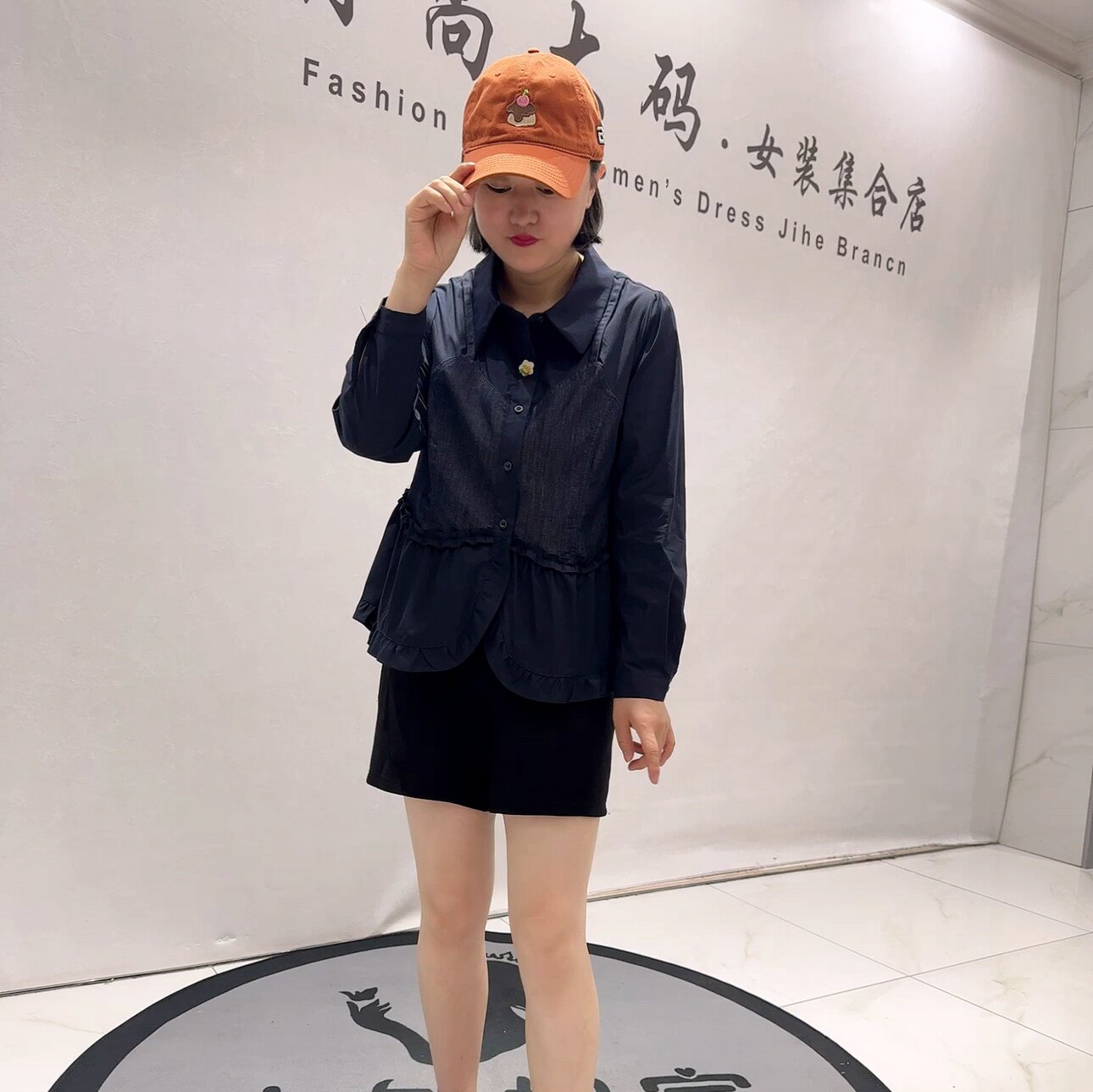 6163女权贵族初秋新品拼接天丝牛仔面料减龄长袖上衣加大码女装