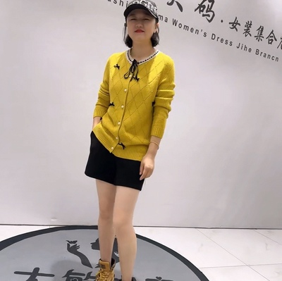 1315芮娜依莲秋款新品遮肉显瘦女人味实用含澳毛针织开衫大码女装