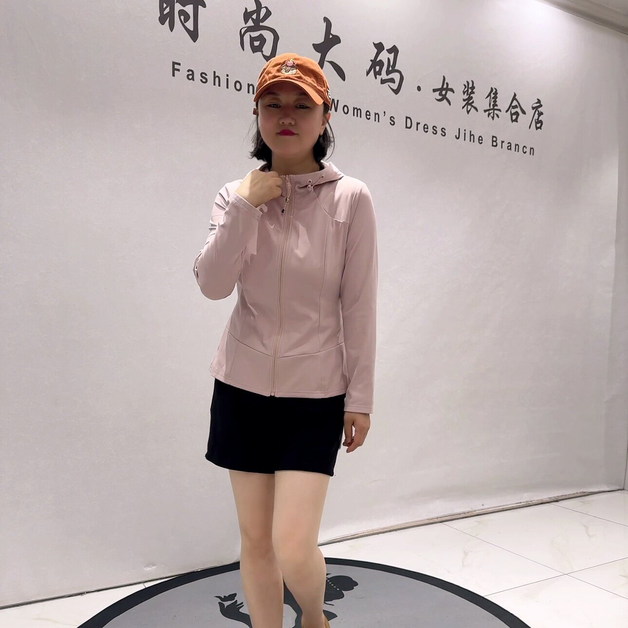 6263女权贵族初秋新品高级感收腰显瘦连帽气质长袖上衣加大码女装