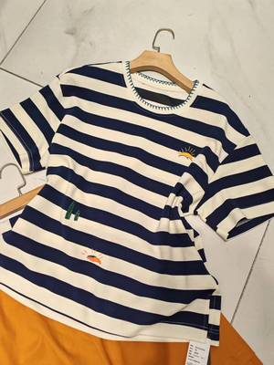 2395针丝缘子汇春款新品休闲减龄条纹百搭上衣T恤衫加大码女装