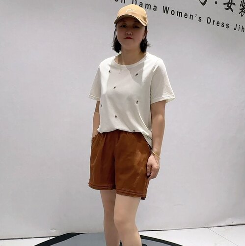 5953芮娜依莲初夏新品刺绣葫芦图案简约百搭休闲T恤衫加大码女装