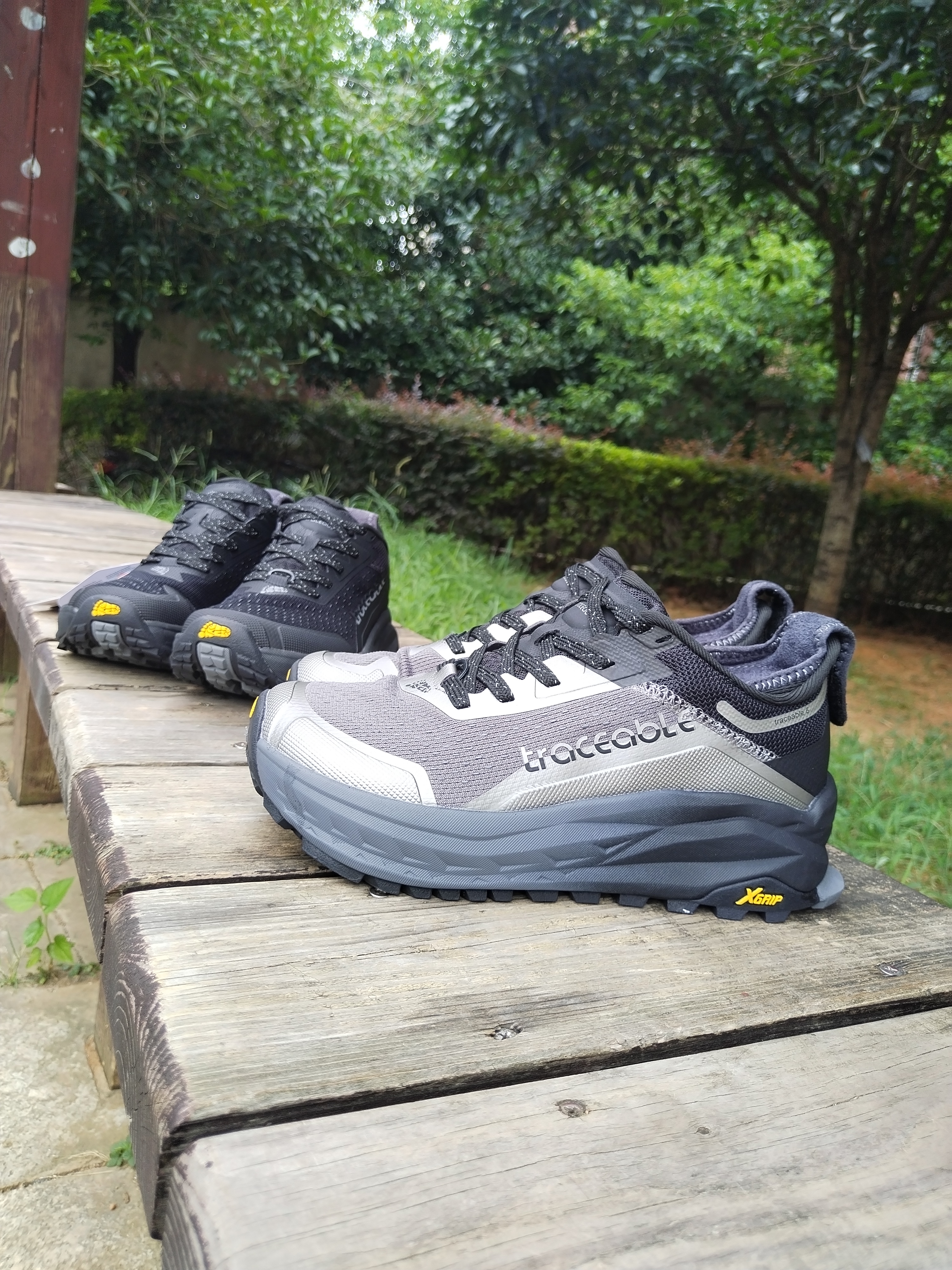 Traceable 新款加拿大户外越野跑鞋宽楦厚底防滑徒步鞋男女运动鞋