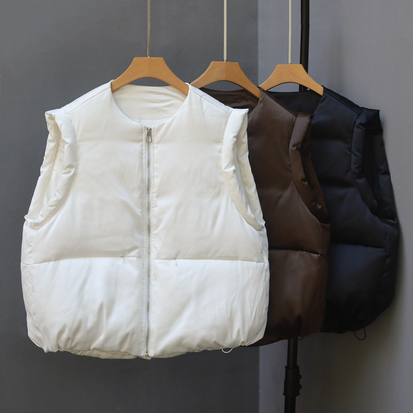 缎面羽绒马甲女坎肩背心外穿马夹