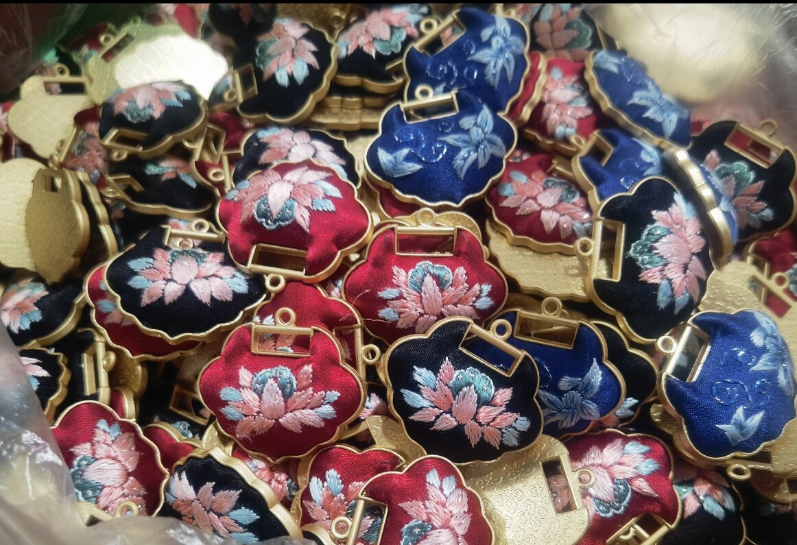苏绣旗袍压襟diy配件古风挂件汉服茶服手工刺绣胸针项链流苏吊坠
