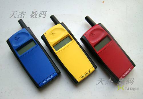 爱立信经典怀旧翻盖手机