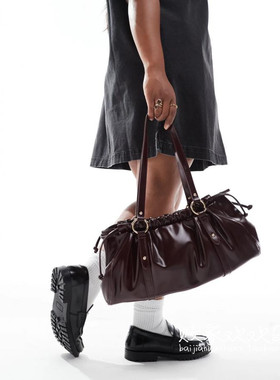 英国代购正品07.14 2025潮流导向 女包新款 潮牌褶皱设计单肩包