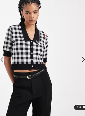 英国代购正品01.24 2026潮流导向 女装新款 爱心设计格百搭小衫