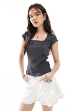 英国代购正品07.02 2025潮流导向 女装新款 休闲深色修身舒适T恤