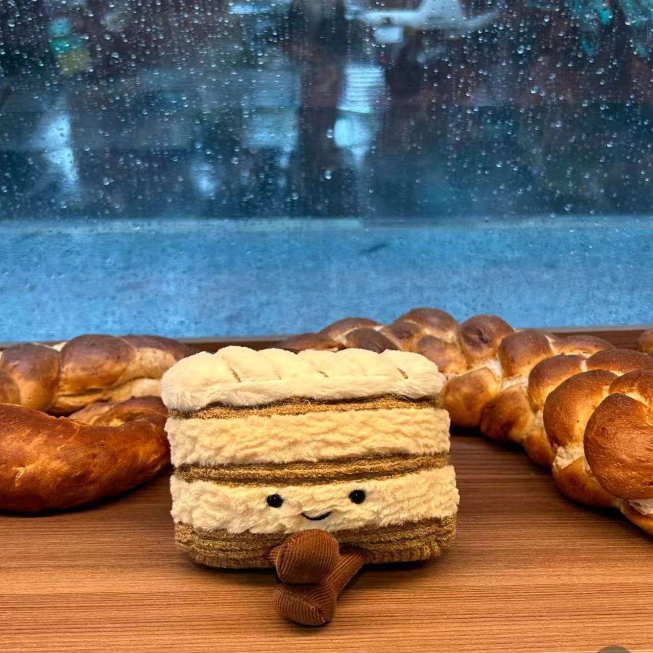 国内现货秒！10.12 jellycat Amuseables 米莱法式千层酥毛绒玩具