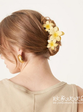 英国代购正品02.24 2025潮流导向 饰品新款 设计花朵小香风抓夹