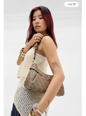 英国代购正品02.25 名品UO 女包新款 设计老花复古风单肩包