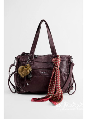 英国代购正品10.15 名品UO 女包新款 软皮大容量百搭手提包