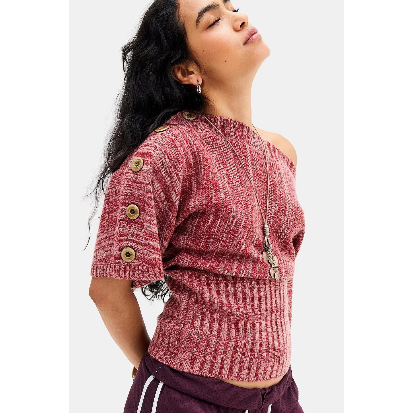 英国代购正品05.28 名品UO 女装新款 设计短袖舒适百搭小衫上衣