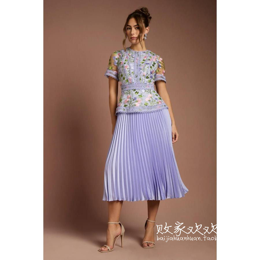 英国代购正品12.13 名品Boohoo 女装新款 设计刺绣花褶皱连衣裙