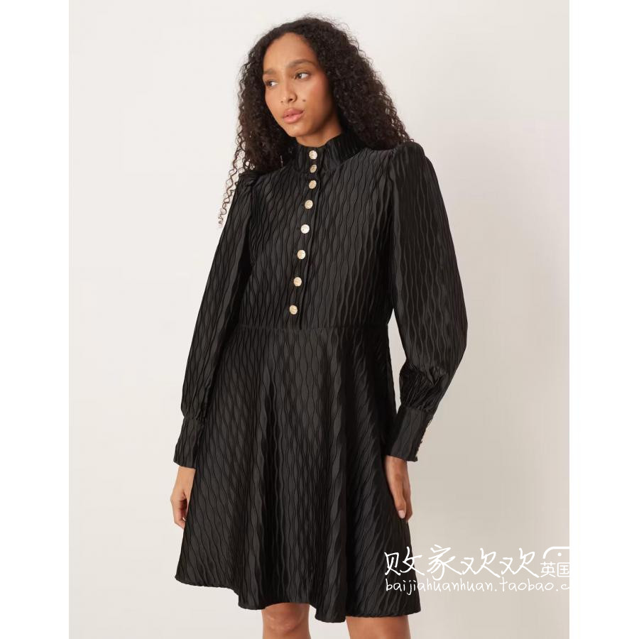 英国代购正品10.08 2025潮流导向 女装新款 时尚提花迷人连衣裙