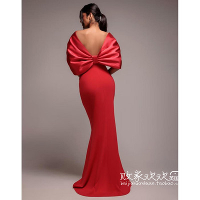 英国代购正品12.03 2025潮流导向 女装新款 设计露背长款连衣裙