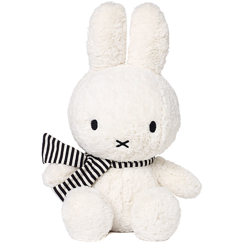 MiffyWinterwithScarf