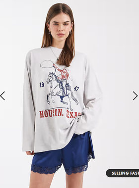 英国代购正品02.25 2026潮流导向 女装新款 休闲图案宽松直筒T恤