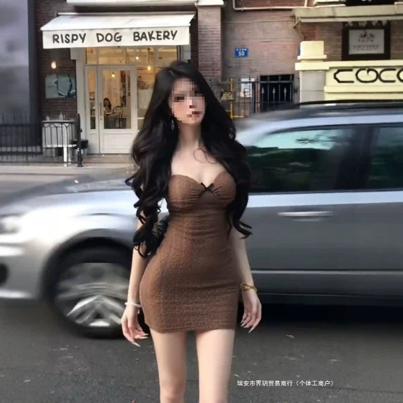 纯欲性感辣妹吊带连衣裙女夏季新款气质海边度假风修身包臀短裙子