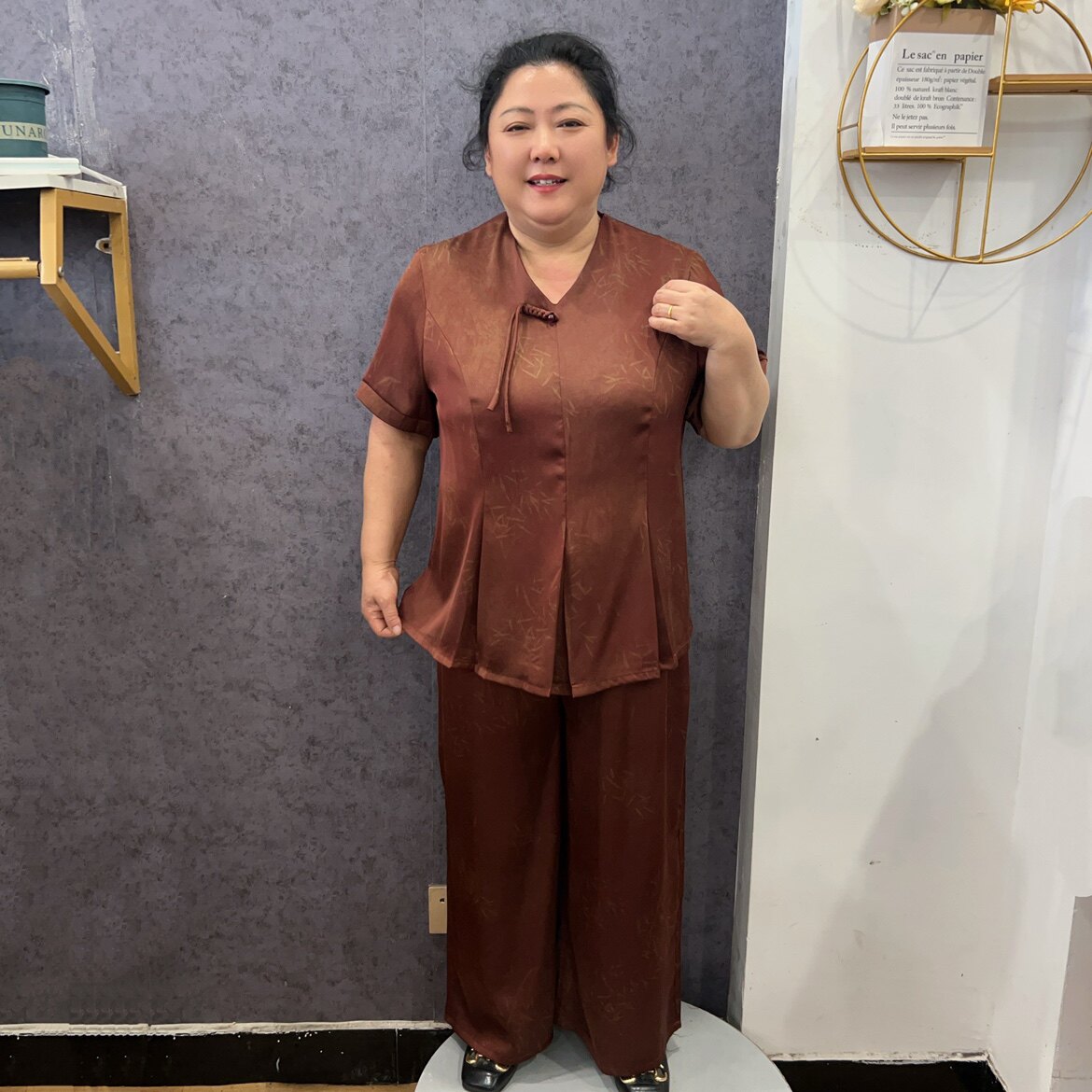 修身显瘦洒金丝缎短袖套装夏装两件套洋气质时尚宽松显瘦短袖裤子