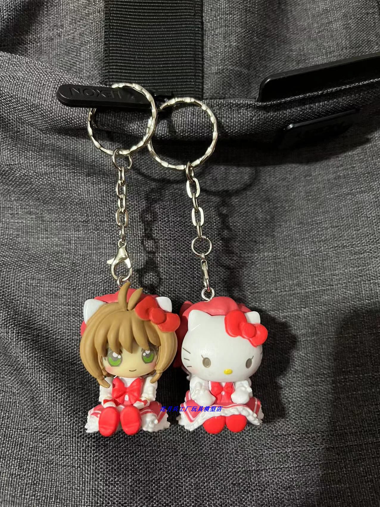 正版万代扭蛋 魔卡少女小樱联名 三丽鸥 helloKitty猫 挂件钥匙圈