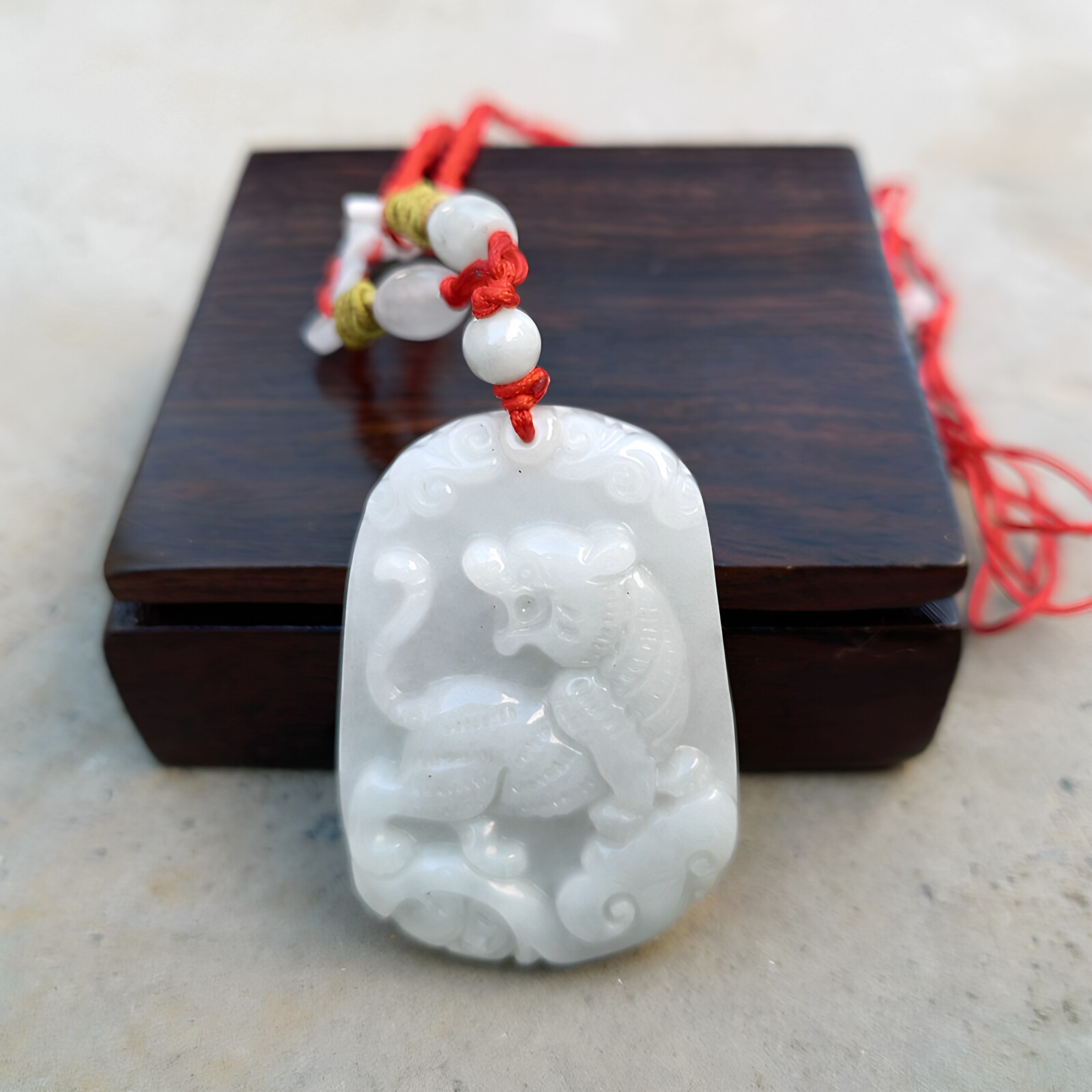 翡翠老虎吊坠项链挂件玉佩饰品