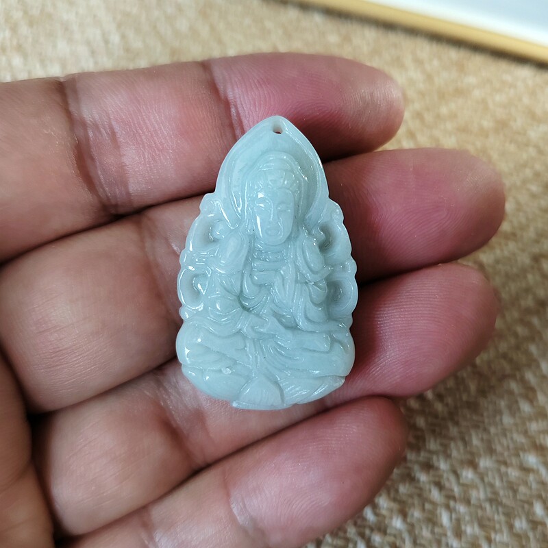 翡翠大势至吊坠项链生肖属马饰品