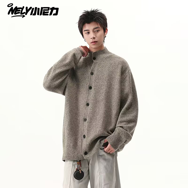 小尼力纽扣开衫毛衣针织衫