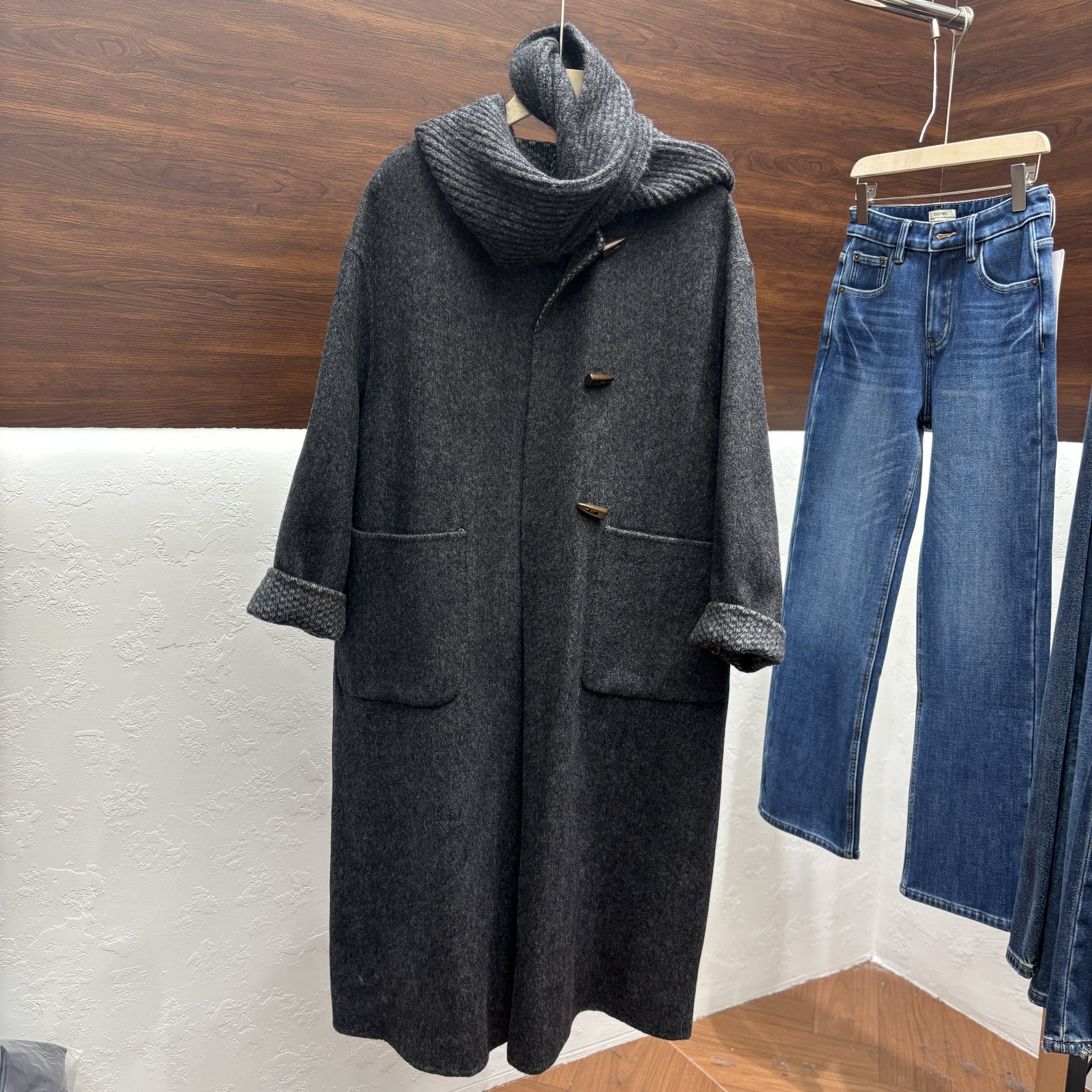 两面穿可拆卸针织围巾帽毛呢外套2025冬装新款双面羊毛大衣女长款