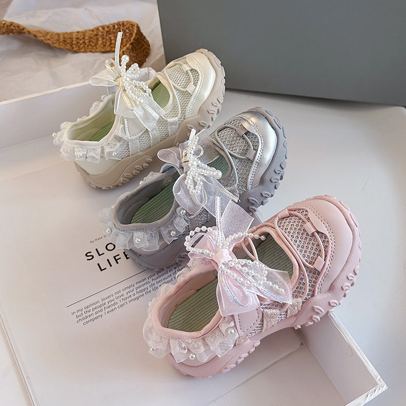 女童凉鞋2026夏季新款儿童网面小白板鞋女孩蕾丝包头镂空运动网鞋