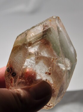 天然绿幽灵水晶石柱原石把件摆件D-070 千层山金字塔鬼佬水晶矿标