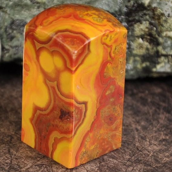 精品蒙料宣化上谷天然战国红玛瑙章料小摆件手把件未优化原色0811