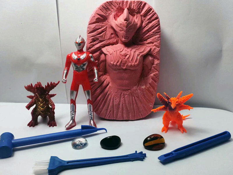 ARCHAEOLOGICAL EXCAVATION TOYS BOYS AND GIRLS G TONES DIAMONDS DINOSAUR FOSSILS NATURAL ORES TREASURES BIRTHDAY GIFTS GIFTS