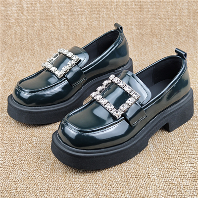 月芽儿品牌撤柜真皮女鞋乐福鞋