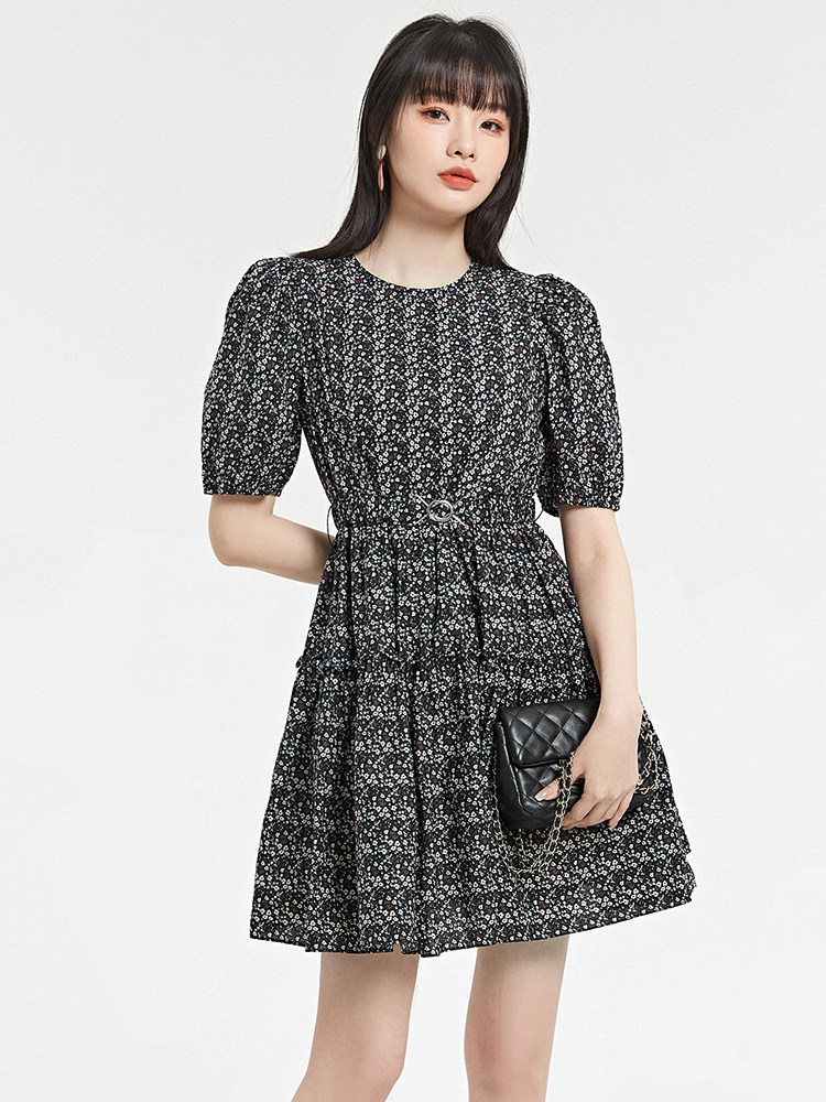 奥特莱斯专柜正品牌折扣女装夏季温婉恬静碎花裙高腰五分袖连衣裙