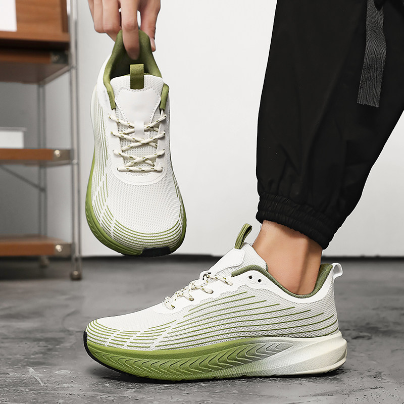 时尚款男鞋网面透气男款潮流休闲旅游鞋超轻减震跑步运动鞋男百搭