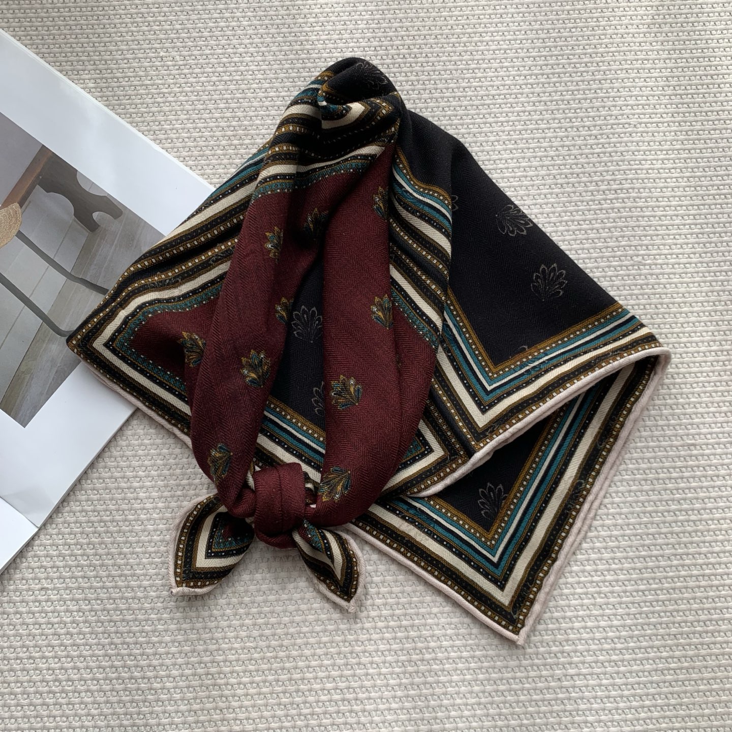 红黑盛宴 老钱风真丝羊毛围巾女秋冬季丝毛丝巾高级感系脖65cm