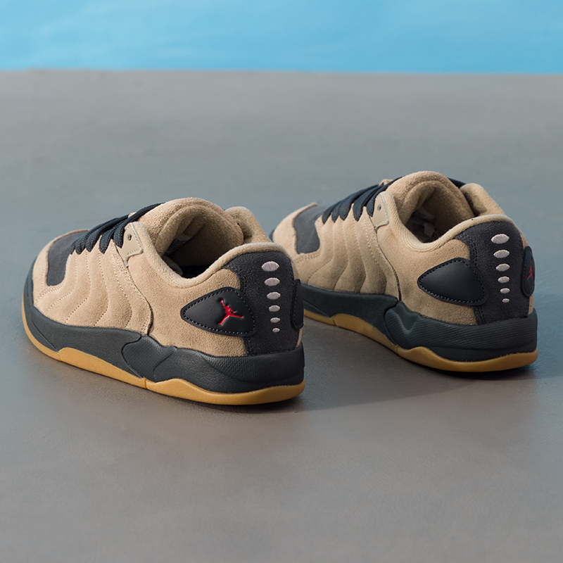 耐克（NIKE）运动鞋男鞋25秋季新款比赛训练缓震舒适JORDAN SESSI