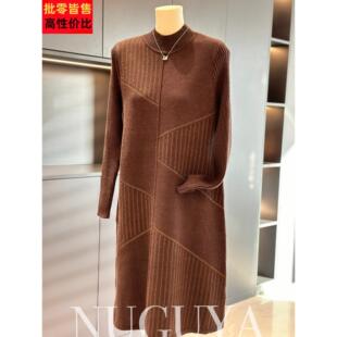 时尚休闲大码妈妈装针织连衣裙女冬装新款中长款加厚毛衣裙子中年